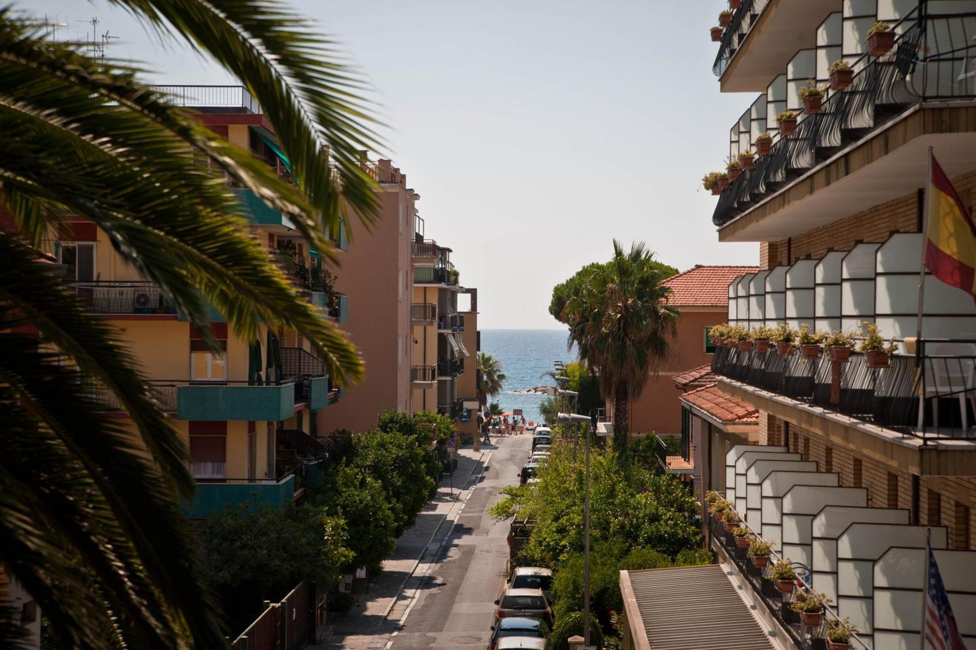 Appartamenti Linda San Bartolomeo Al Mare Exterior photo
